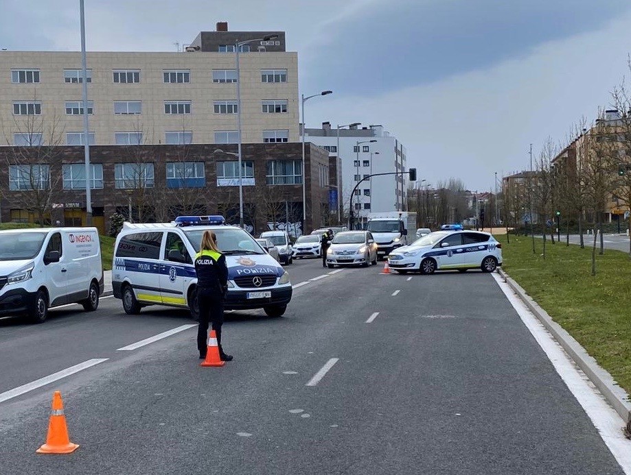 Araba eremu gorriaren irteeratik urrundu da berriz ere, 120 positibo berrirekin