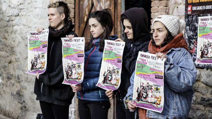 Mamarru Fest-a jaio da, oholtzak feminismotik iraultzeko