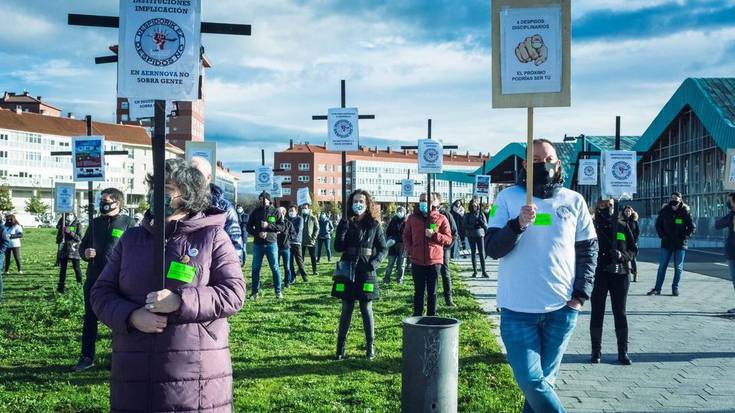 Kaleratzeen kontrako greba "historikoa" Aernnovako ingeniaritza sailean