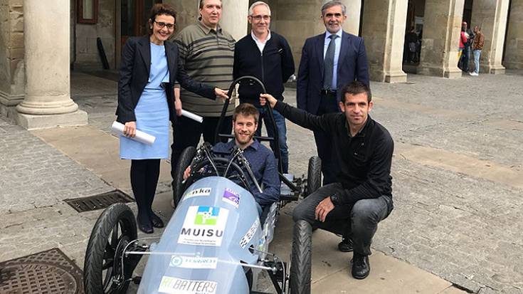 Ibilgailu elektrikoen lehenengo lehiaketa egingo dute larunbatean