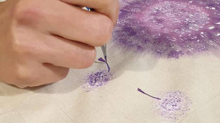 [DONA DONA KATONA]  Poltsak eta arropak kolorez jantzi!