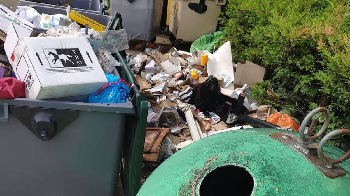 Bigarren zigor espedientea ireki dio Gorbeialdeko Kuadrillak zaborra biltzen duen enpresari