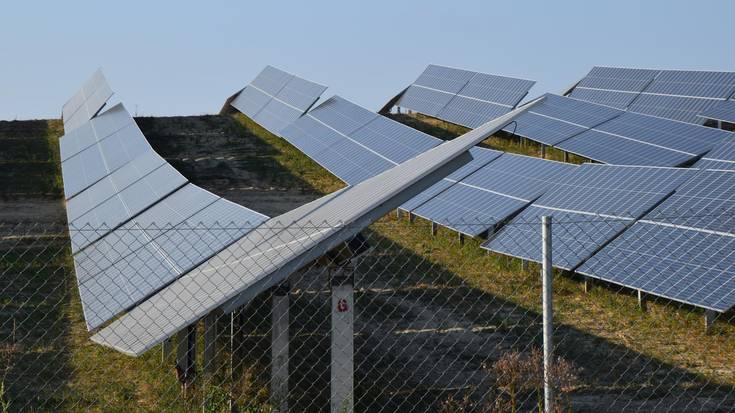 Aldundiak ezezkoa eman die Solariaren lehenengo hiru proiektu fotovoltaikoei