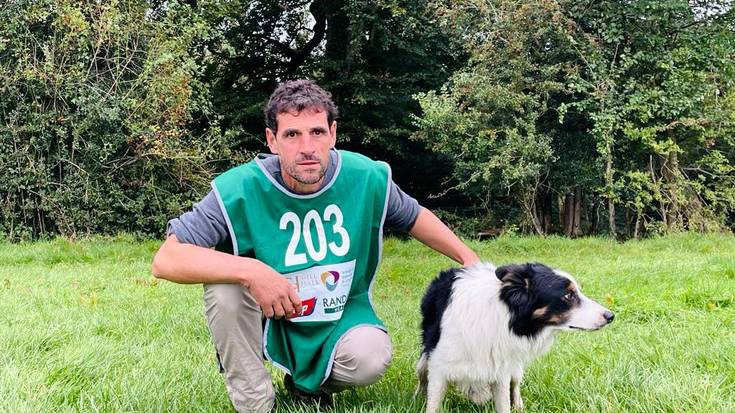 Munduko artzain txakurren selekzioen txapelketan bigarren postua lortu du Oscar Murgiak