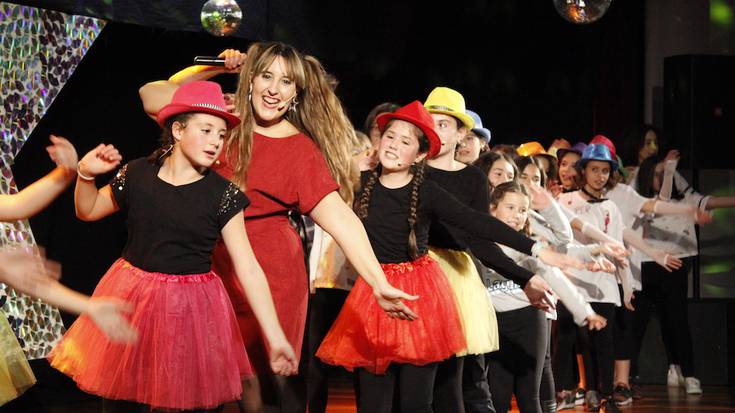 Kantatzeko ordua iritsi da 