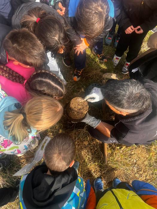 Ingurumen-hezkuntza Lautada Ikastolan, teoriatik praktikara