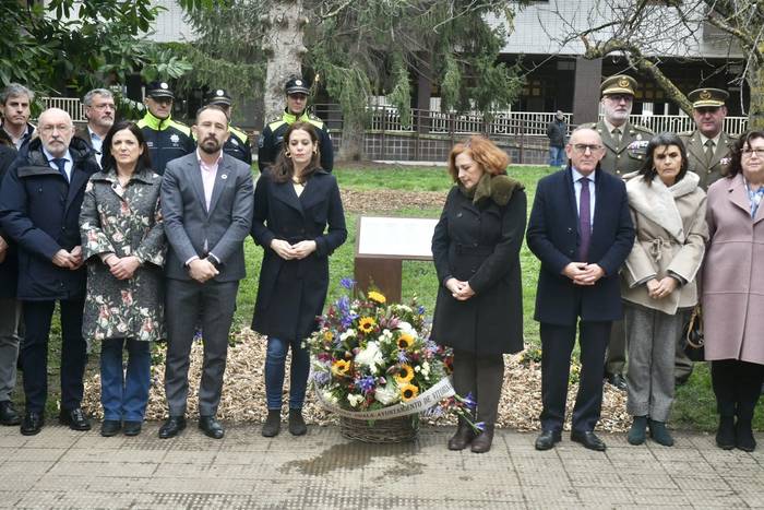 Gasteizen Miguel Angel Blancoren omenez jarritako plaka desagertu da