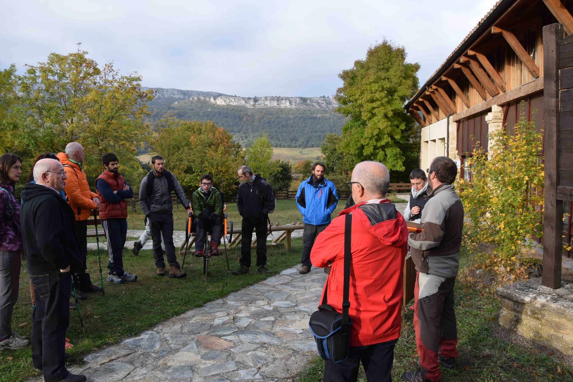 Espejo eta Lalastra arteko bizikleta bidea prest dago