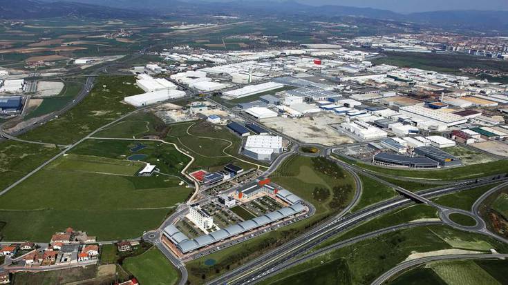 Aho batez onartu dute LEA Jundizen berreraikitzeko lursailen trukea