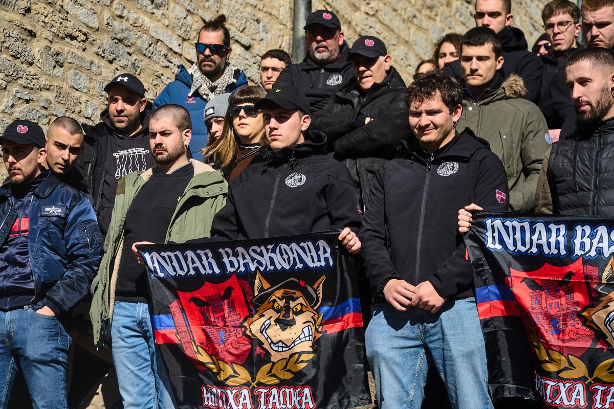 Maccabirekin "salbuespen egoera" ezartzen dela salatu du Indar Baskoniak