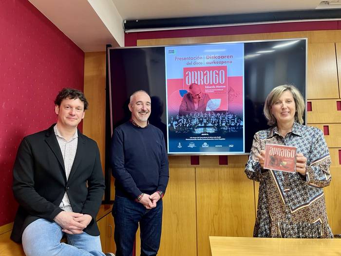 'Arraigo' diskoa aurkeztuko du Eduardo Morenok