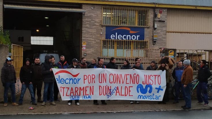 Elecnorreko langileek greba mugagabeari ekin diote