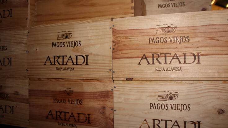Martxan da Arabako Errioxako ardoaren etiketa berriak diseinatzeko laguntza