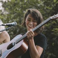 'Munstroen bila: ohe azpian aurkitutakoak' ikuskizuna