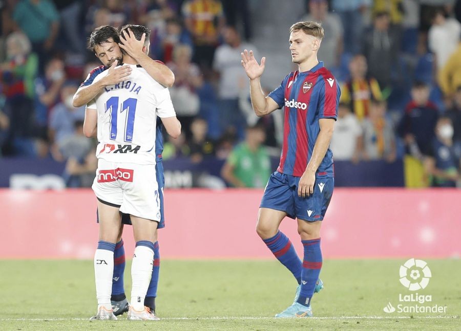Alaves Bigarren Mailara jaitsi da