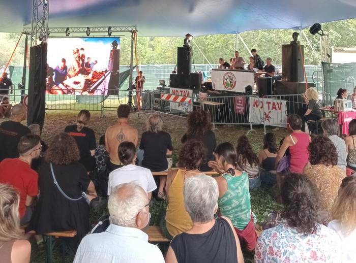 Climate Social Camp nazioarteko topaketan izan dira Araba Bizirik-eko kideak