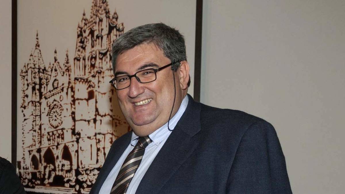 Joseba Perez de Heredia izendatu dute Euskara zuzendaria