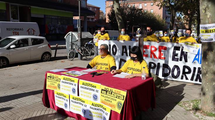 Alestiseko langileen gehiengoak CCOOk eta UGTk sinatutako akordioa arbuiatu du