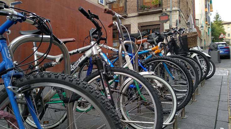 Mugikortasunaren formula topatzeke